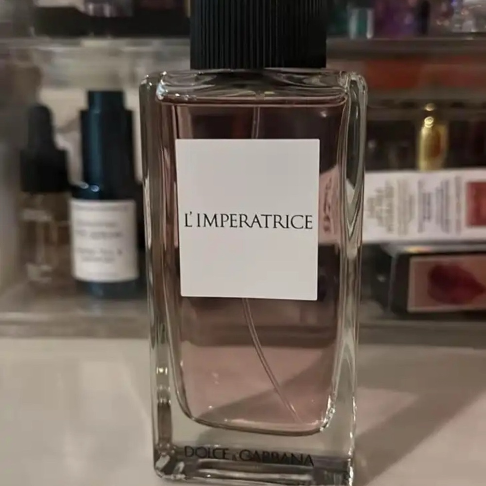 Dolce & Gabbana L'Imperatrice with Black Cap